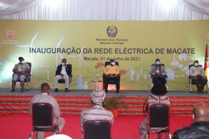 Inauguração da rede Eléctrica de Macate